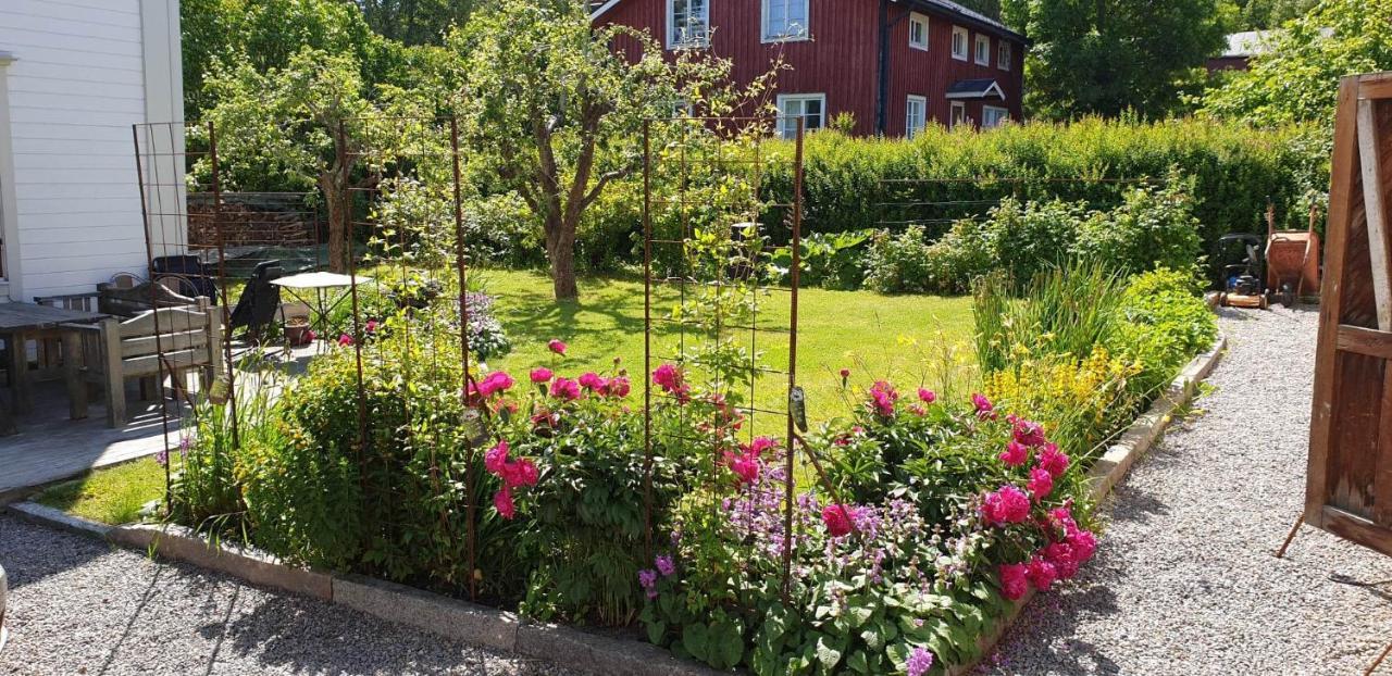 Vaelrenoverad Fin Laegenhet I Charmigt Omrade Söderhamn Eksteriør bilde